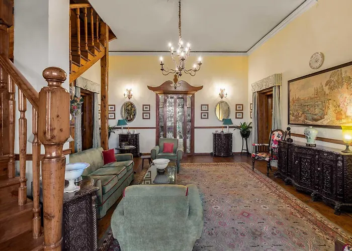 Stayvista At Sidhowal Lodge 1Br W Comp Breakfast Shimla